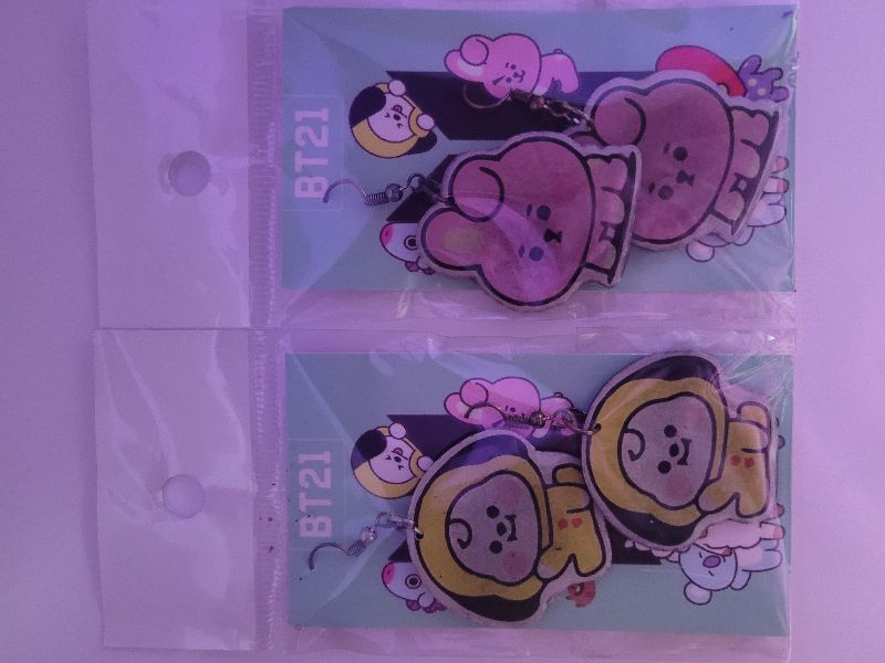 Aretes de bts personajes