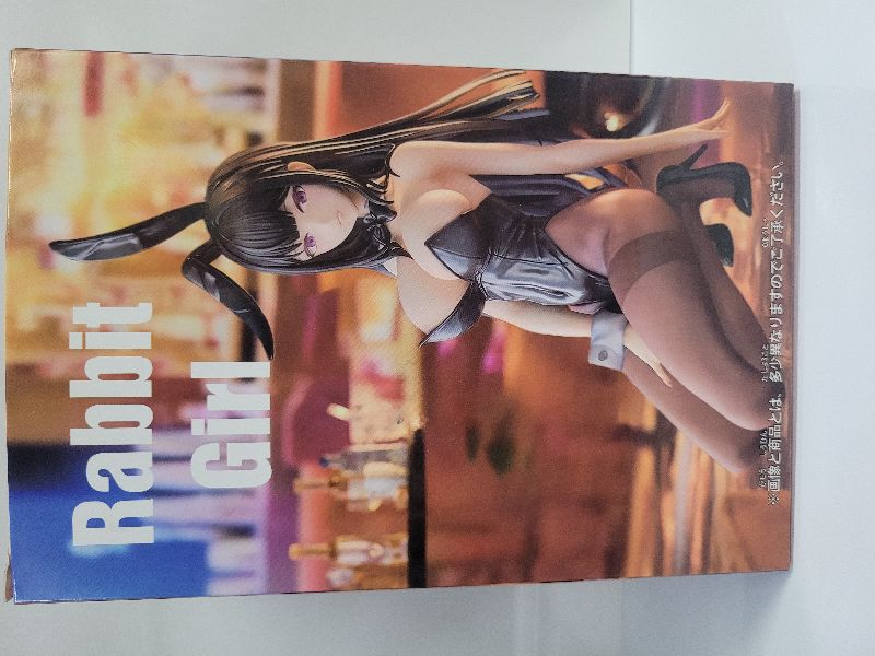 Figura Rabbit Girl