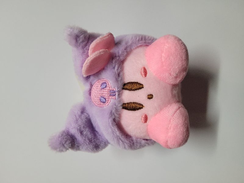 Llavero peluche Kirby disfraz kuromi