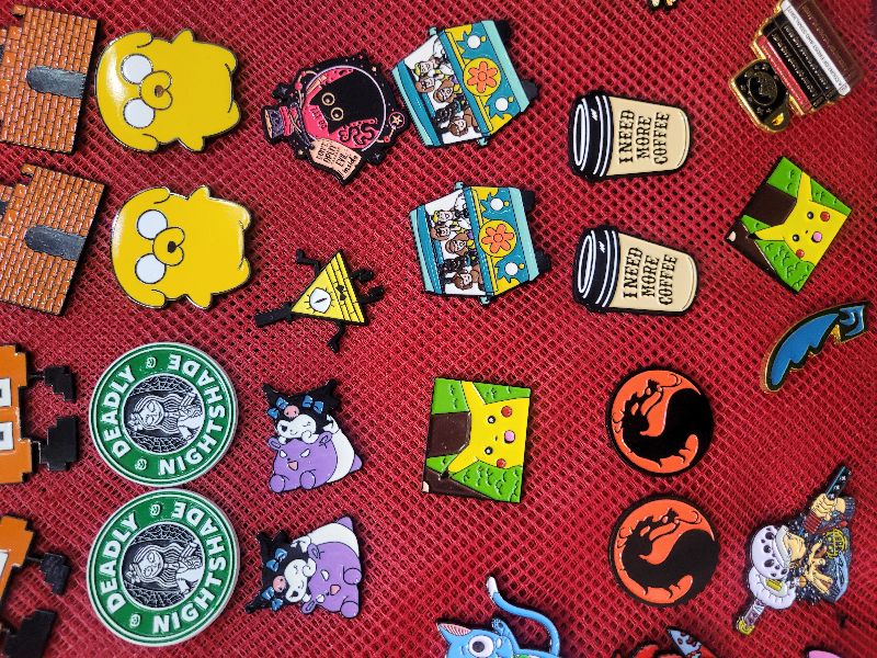 Pin metálico diferentes modelos