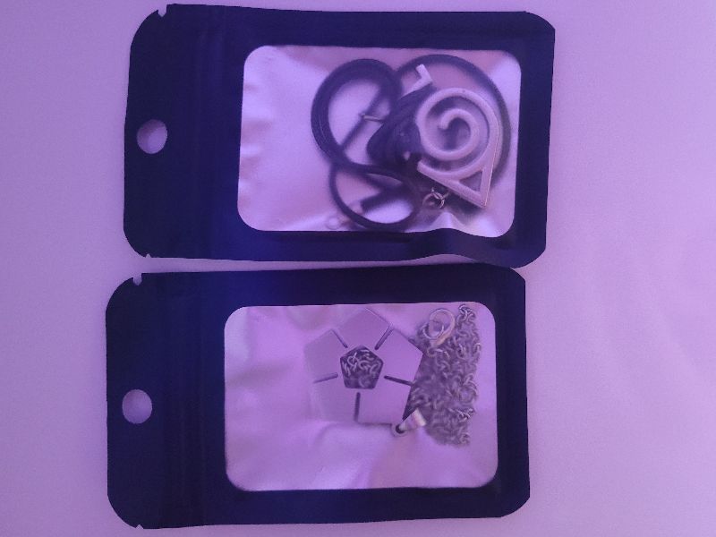 Collares metálicos