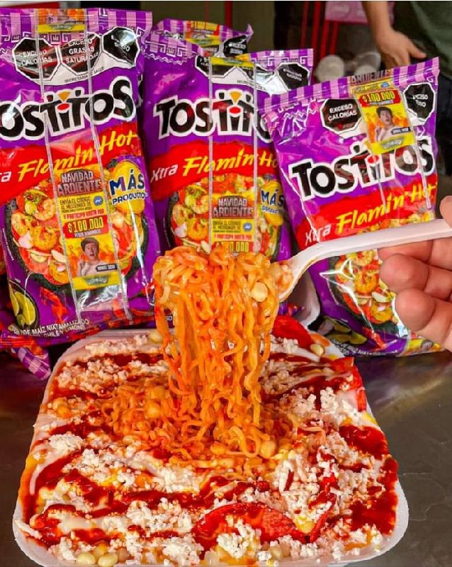 charola con maruchan