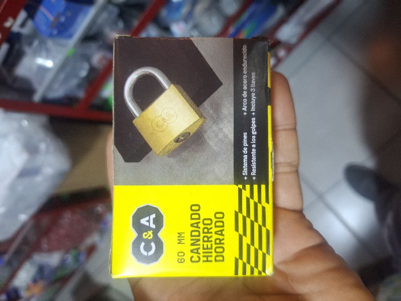candado hierro dorado 60mm