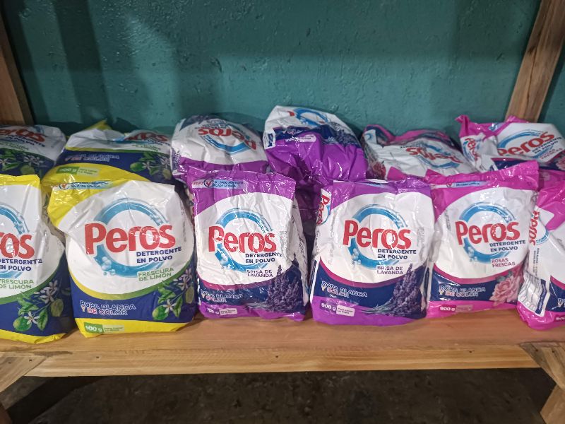 Detergente Peros