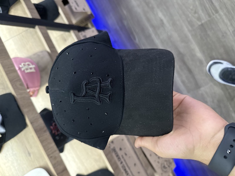 DANDY TRIPLE BLACK