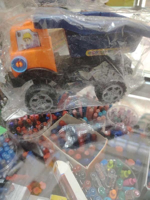 juguete TOYS volqueta