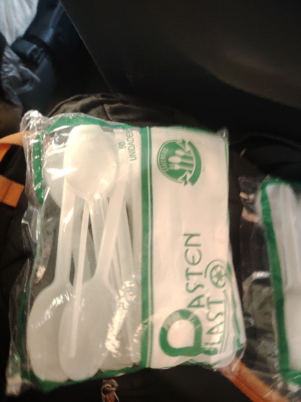 cucharas plásticas PASTEN PLAST de 50 unidades