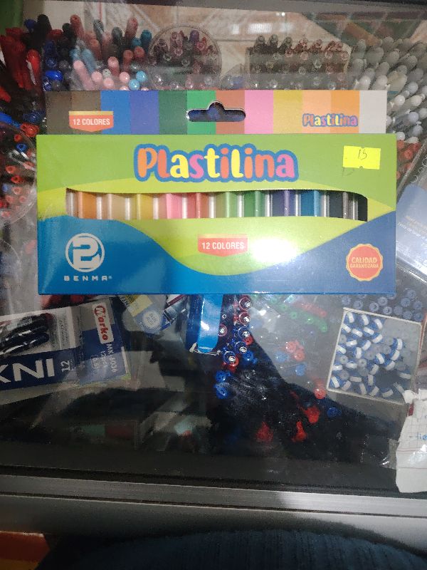 plastilina BENMA de 12 unidades