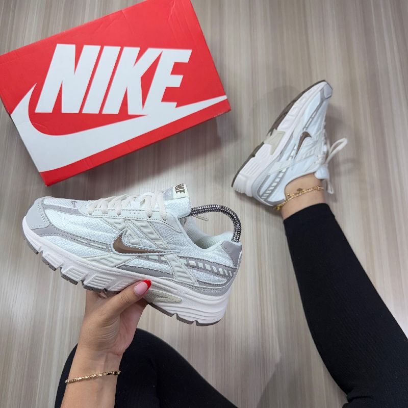 Nike Initiator