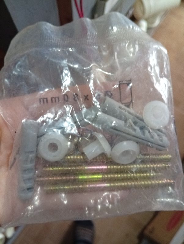 Tornillos para inodoro