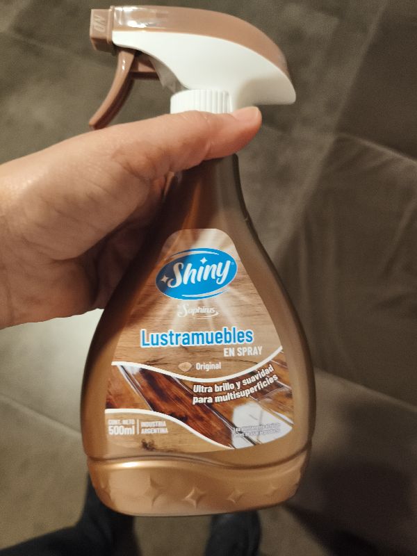 lustramuebles en spray SHINY