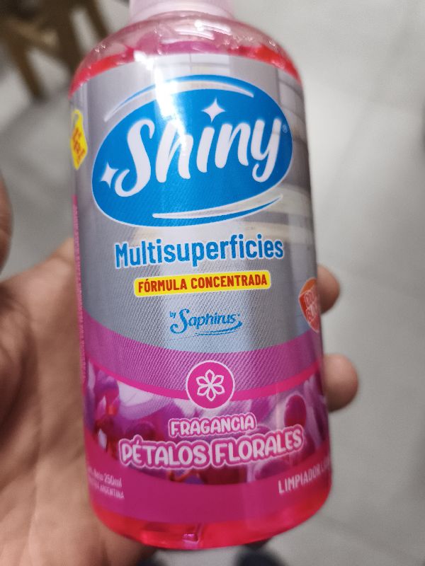 pétalos florales limpiador