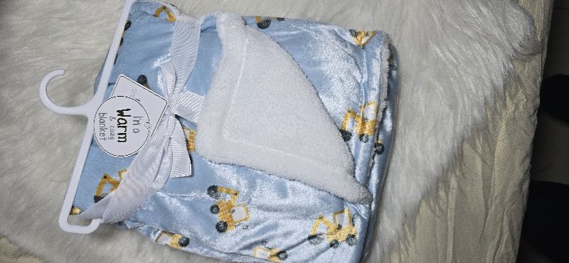 COLCHA FRAZADA INTERNA BLANCA