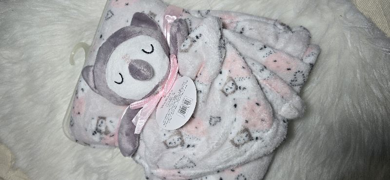 COLCHA CON PELUCHE