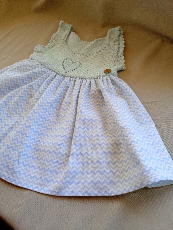Vestido 12 -18 meses corazon