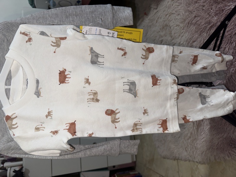 set de 2 pijama de bebé  talla 18 meses