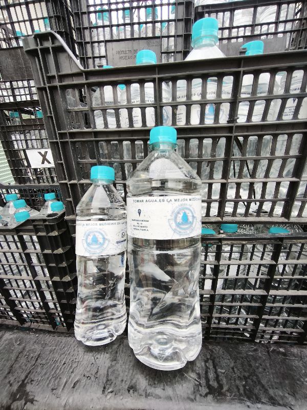 Botellas de agua de 1/2 litro