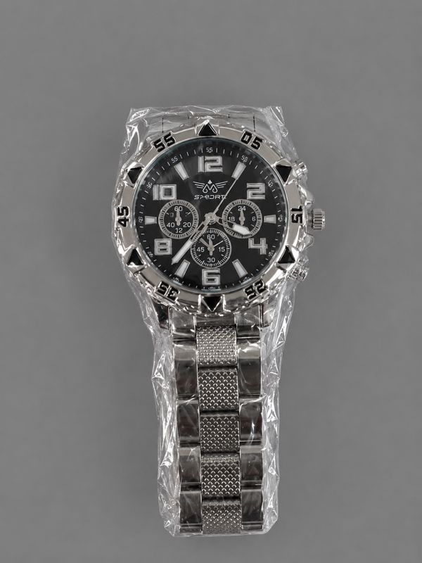 Reloj de hombre plateado