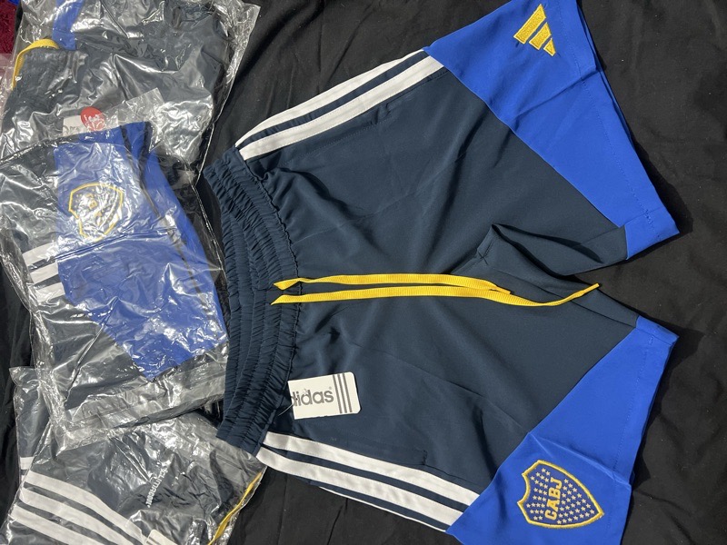 bermuda de entrenamiento  Boca temporada 2026/27