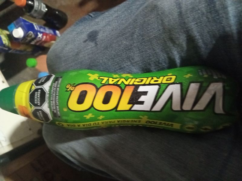 Vive 100