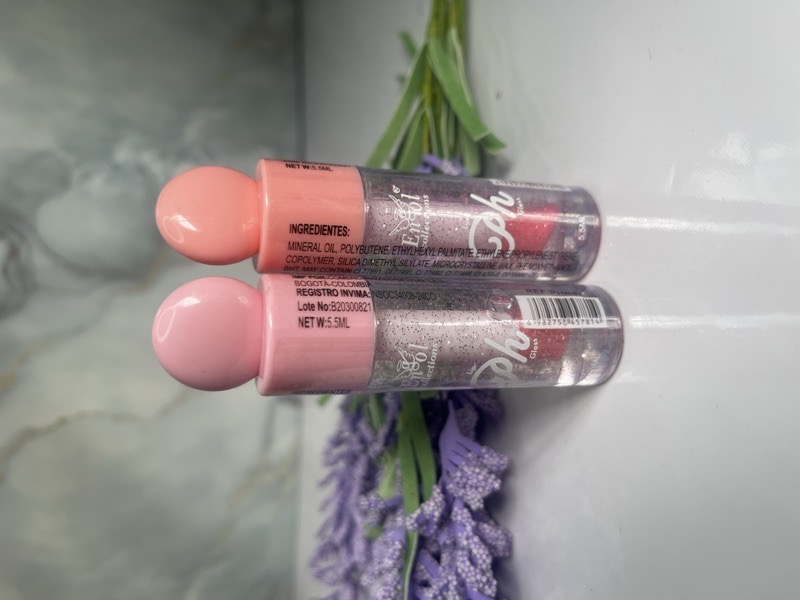 Lip gloss ph
