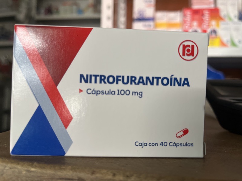 Nitrofurantoina