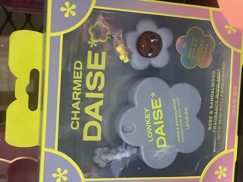 charmed Daise azul