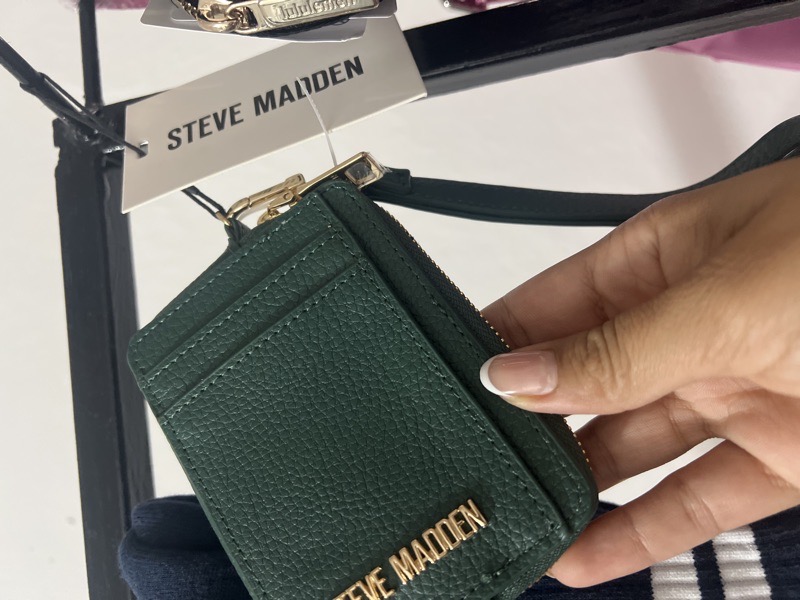 STEVE MADEN cartera verde