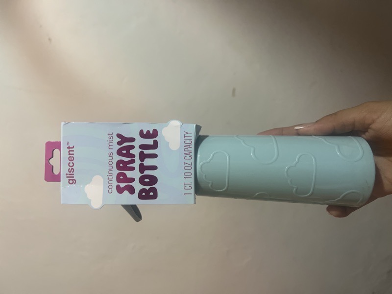 SPRAY BOTTLE