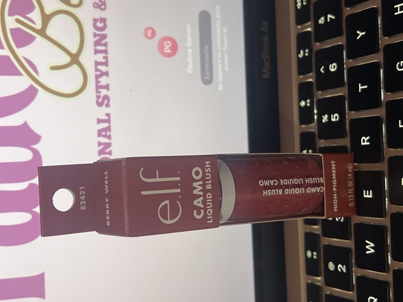 e.l.f. Camo Liquid Blush mini (4 mL) berry well