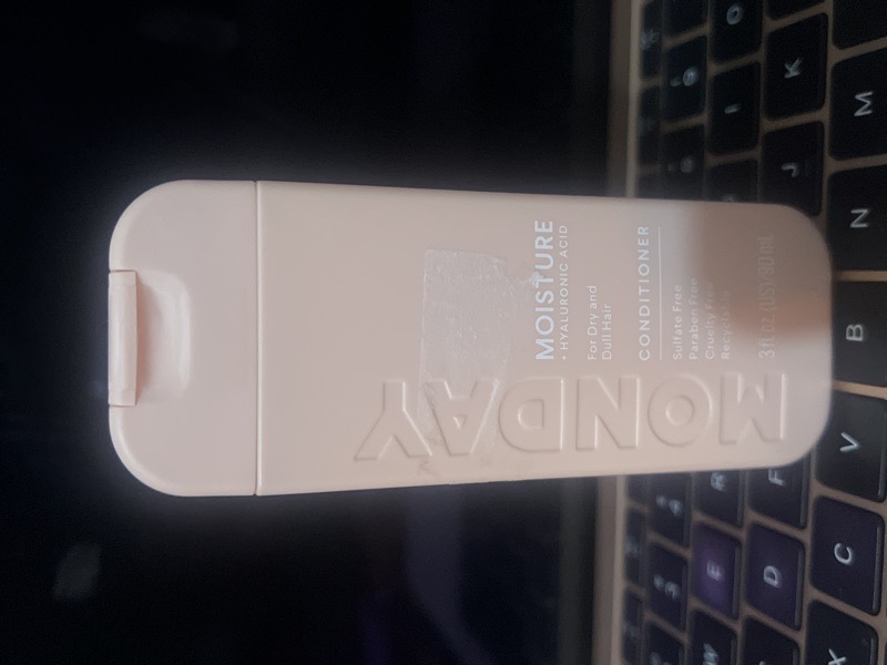 Monday mini shampoo