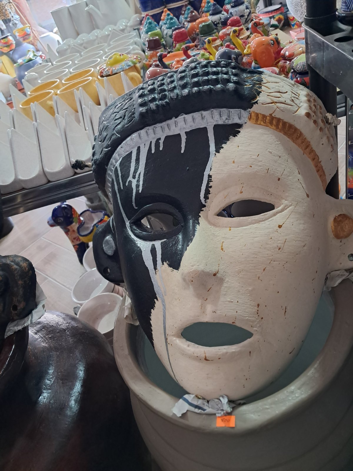 mascara grande