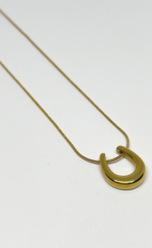 COLLAR DORADO
