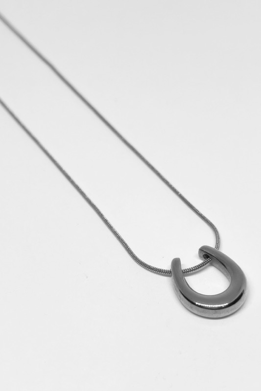 COLLAR PLATEADO CPU