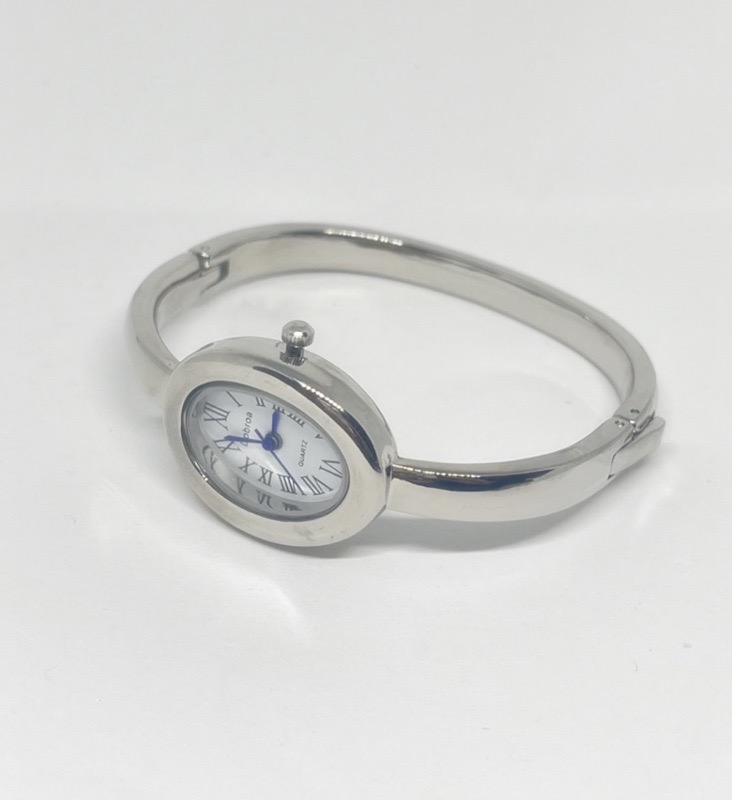 RELOJ PLATEADO