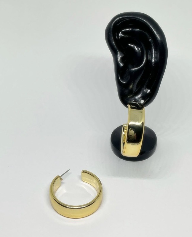 ARETES ACRÍLICO DORADO ADG