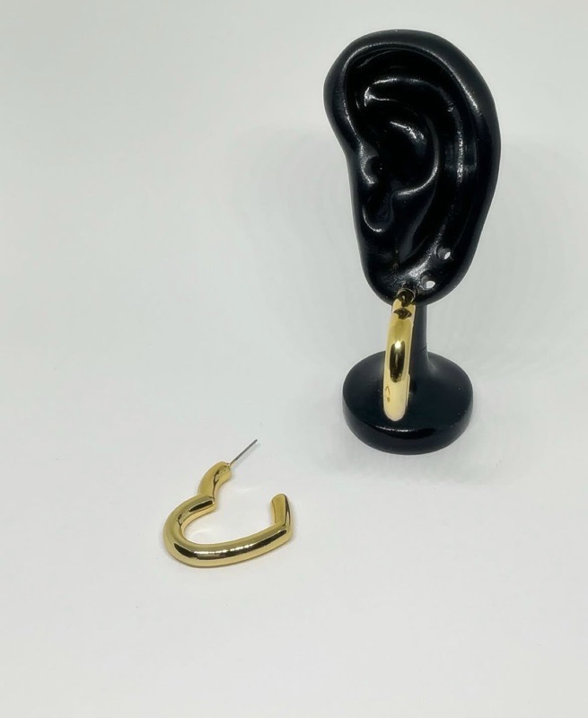 ARETES ACRÍLICO DORADO ADFC