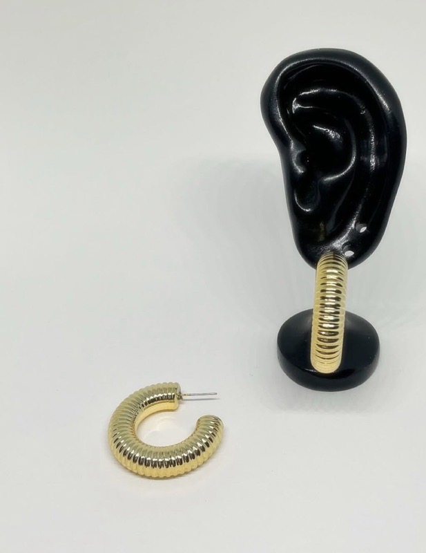 ARETES ACRÍLICO DORADO ADGR