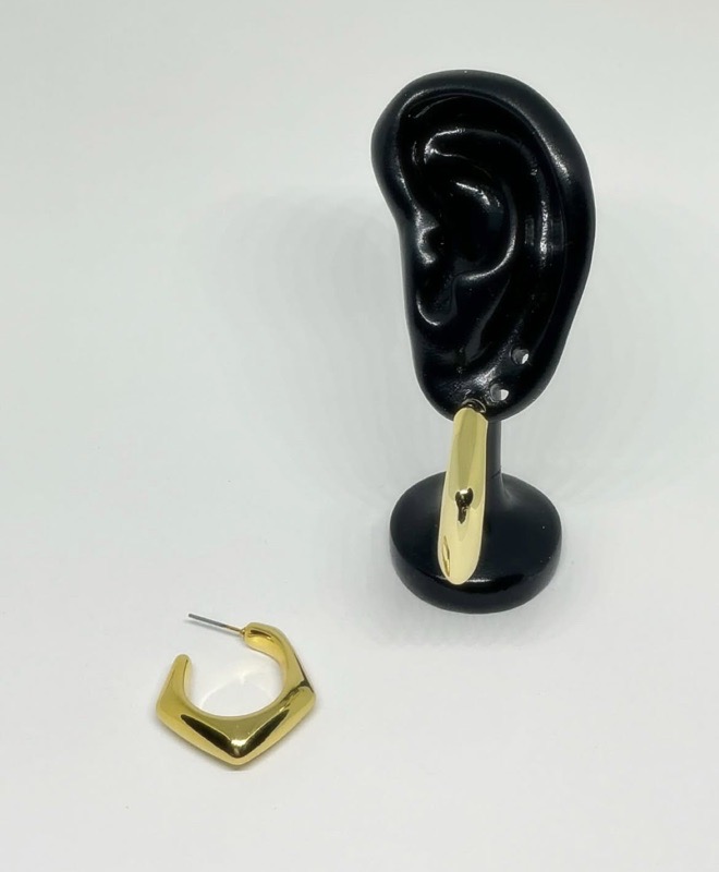 ARETES ACRÍLICO DORADO ADFG