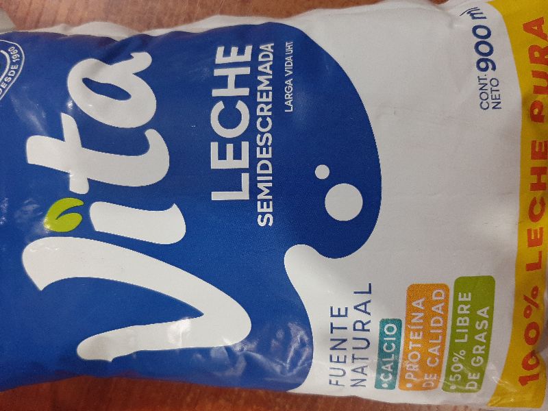 Leche semidescremada