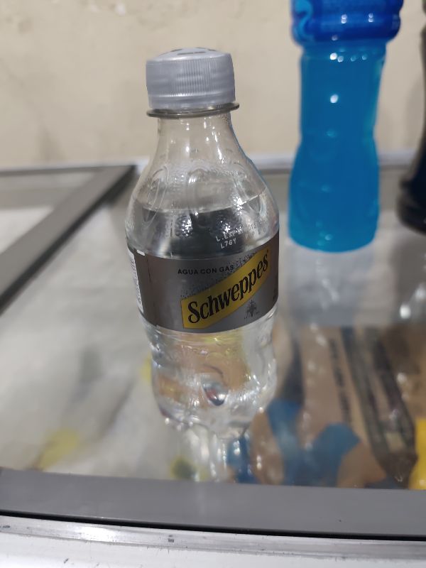 Schweppes Pequeña