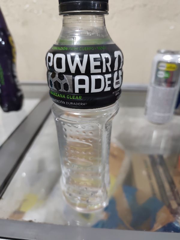 Powerade Manzana Pequeño