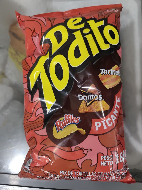 De Todito Picante Gigante