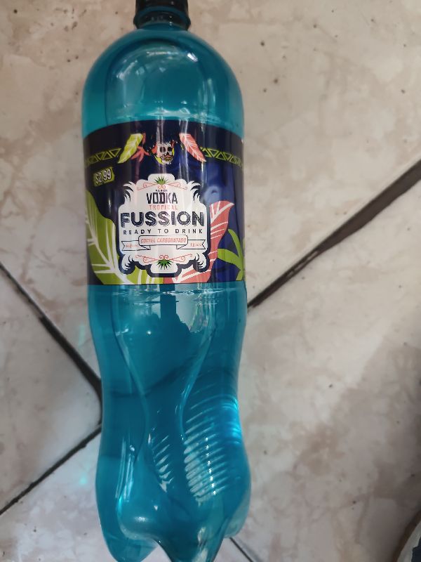 Fusión Vodka Tropical