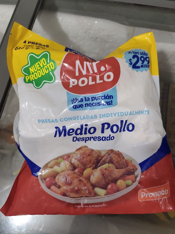 Mr. Pollo Medio Pollo