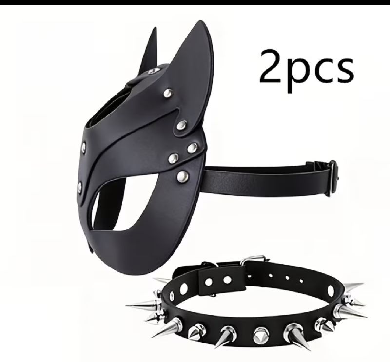 MÁSCARA Y COLLAR GOTICO