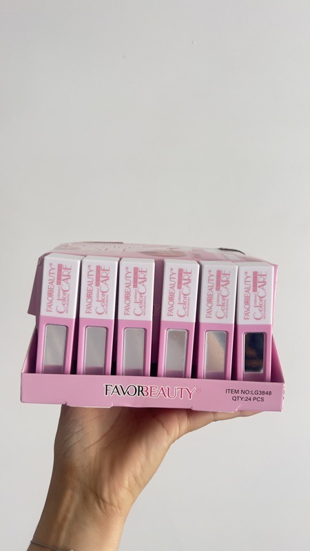 lip gloss espejo