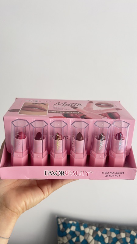 lipstick