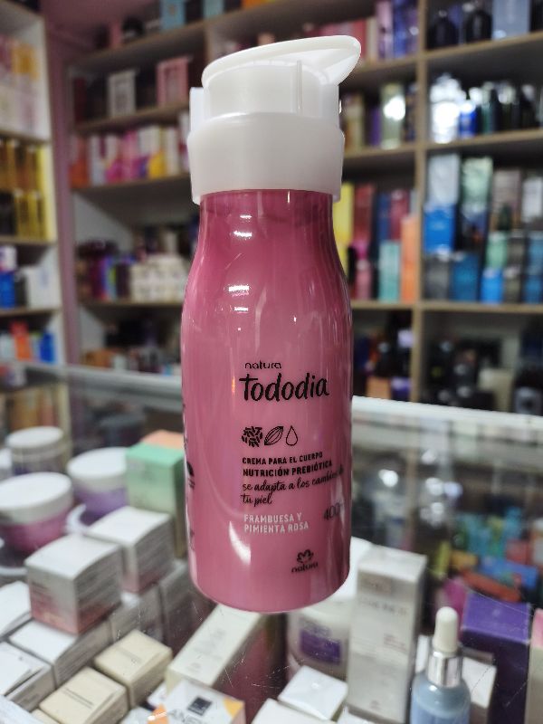Crema Frambuesa y pimienta rosa