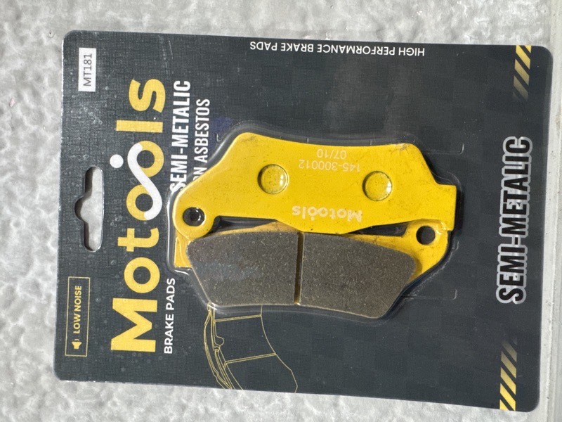 Balatas Delanteras NS200 motools
